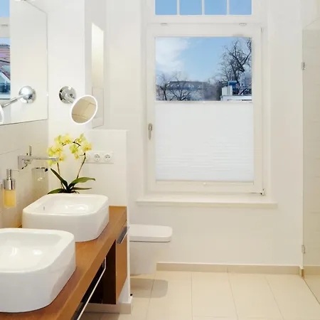Apartment Rheingold - Hagen Von Tronje 4 *